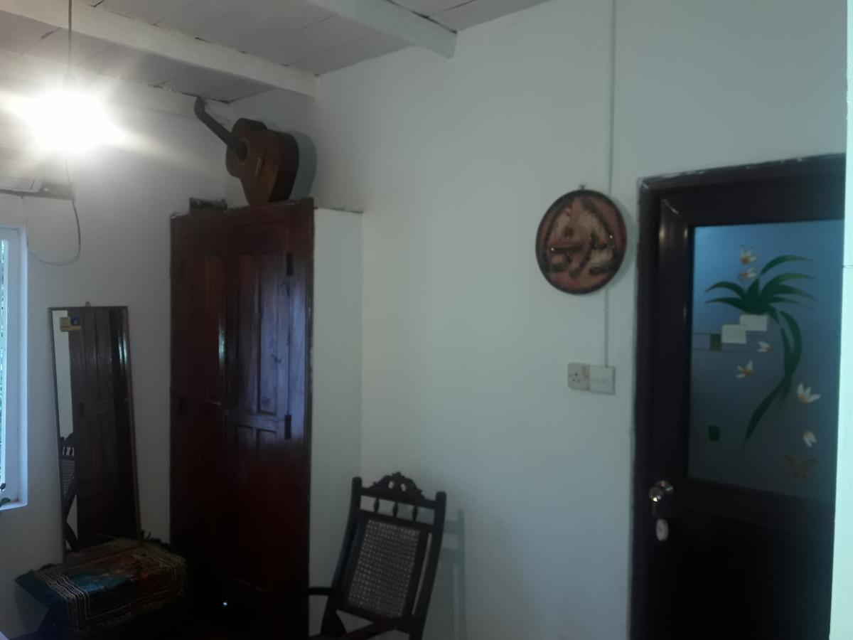 International Meditation Center Hotel Mirissa Exterior photo